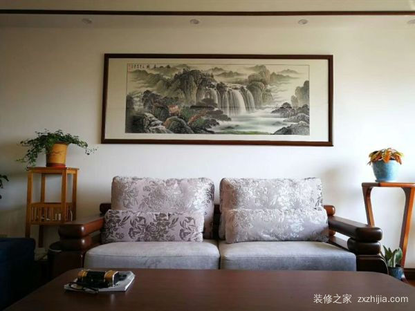客厅挂什么画风水好运