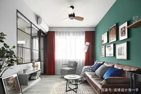 改造47㎡小户型，墨绿+媚红，质感设计美不胜收，两室空间格外大