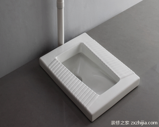 蹲便器安装尺寸
