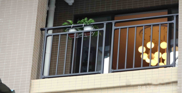 阳台护栏