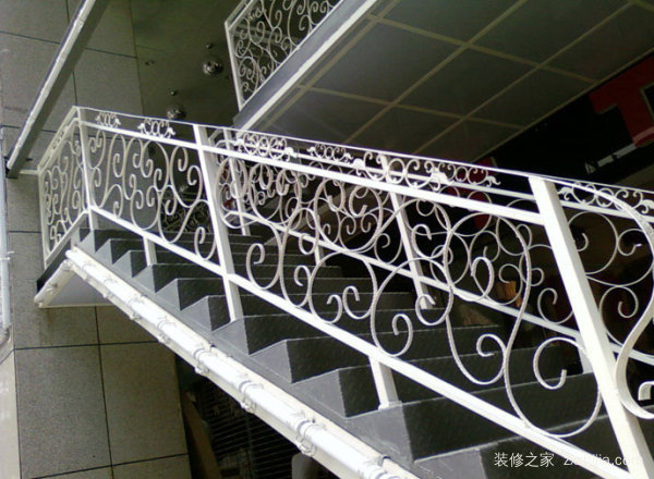 钢架楼梯