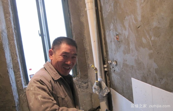 外墙贴瓷砖