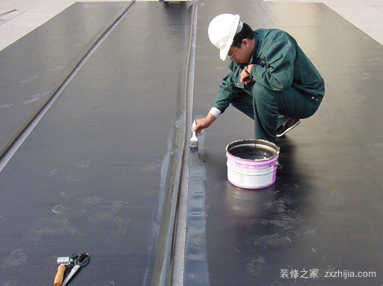 防水卷材施工方法