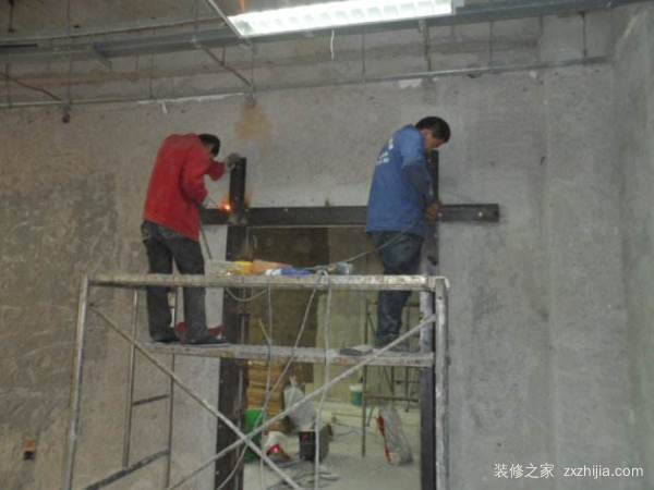 墙体打孔