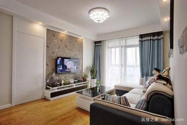 先铺地板还是先装门