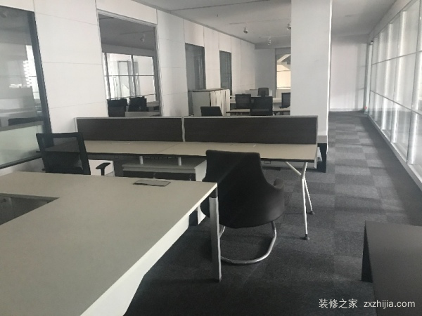 1000平米办公室装修
