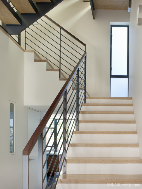 铁艺楼梯扶手图片