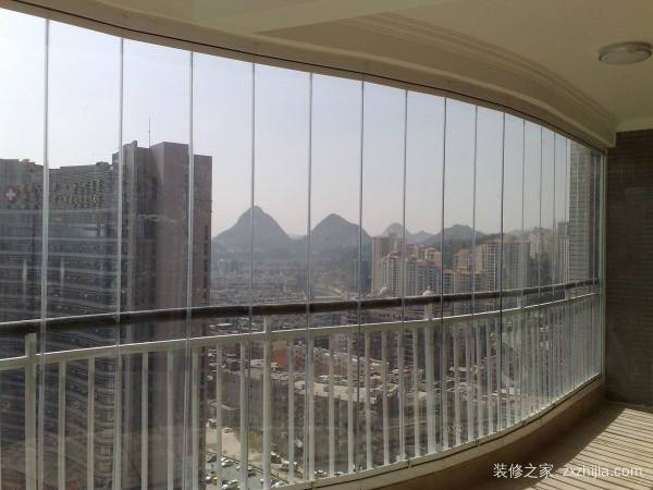 无框阳台窗