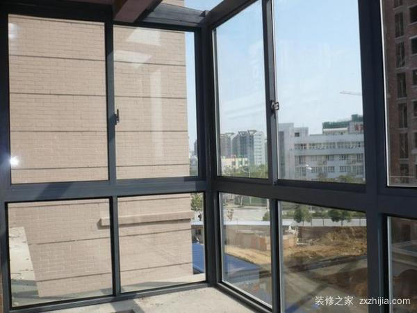 封闭阳台