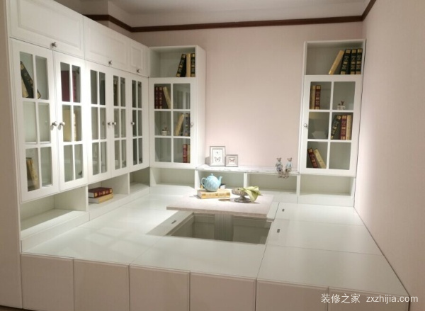 欧式衣柜定做