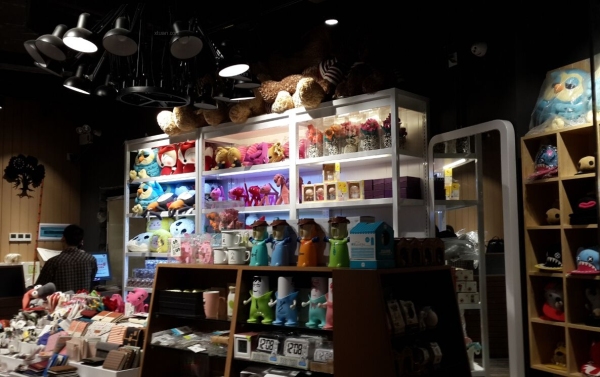 软装饰品店