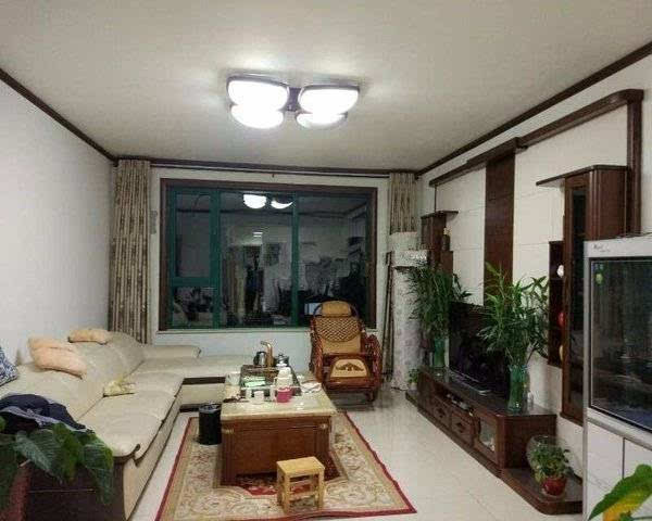 三室两厅一卫装修费用