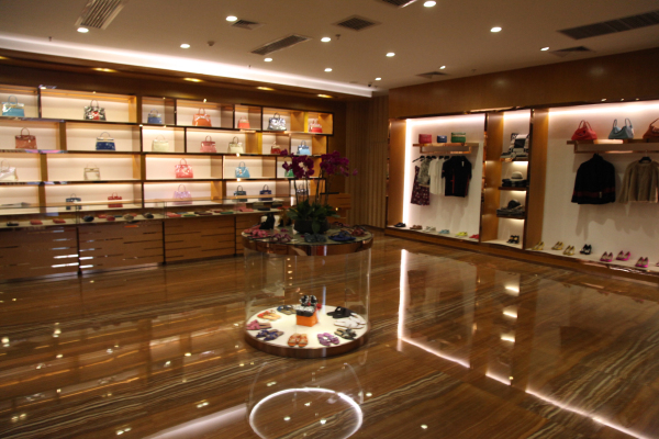 10平米包包店装修