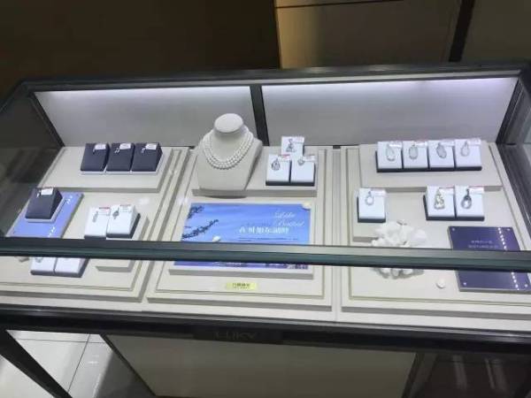精品店装修图
